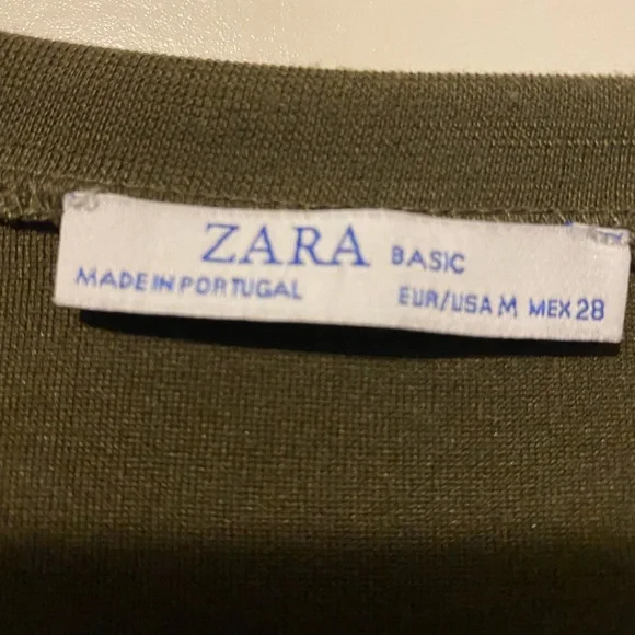 Cropped t-shirt - Picture 2 of 3